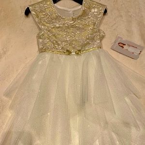 Jona Michelle Girls dress. Gold & Sparkles!